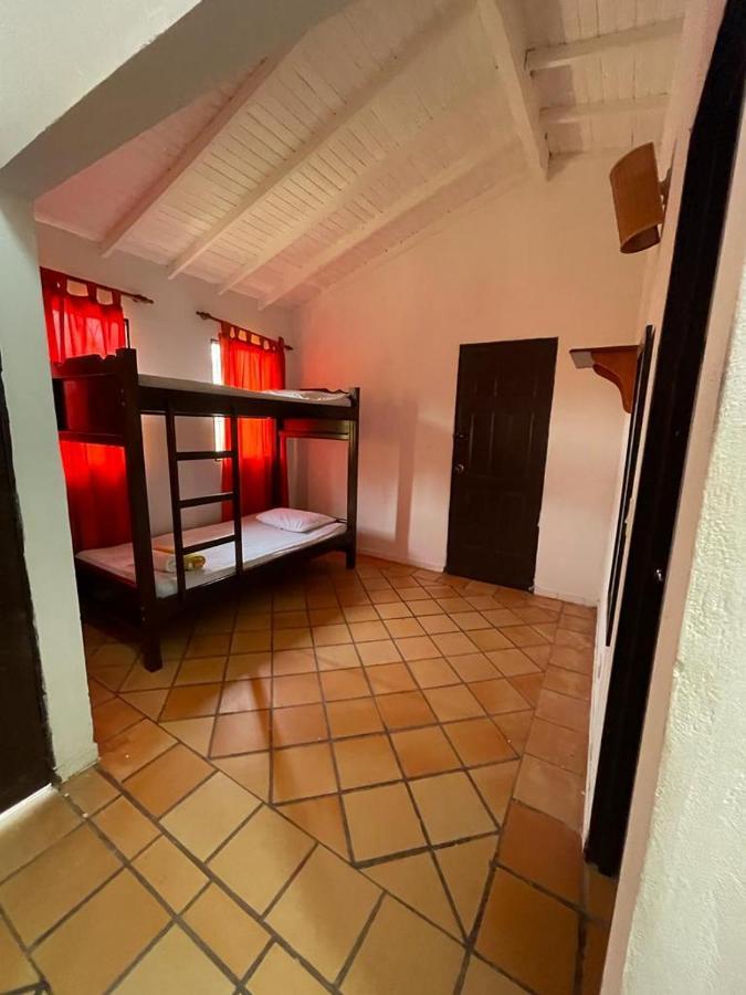 Hotel Candilejas Puerto Berrio المظهر الخارجي الصورة